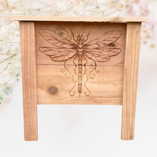 Dragonfly Small Cedar Planter
